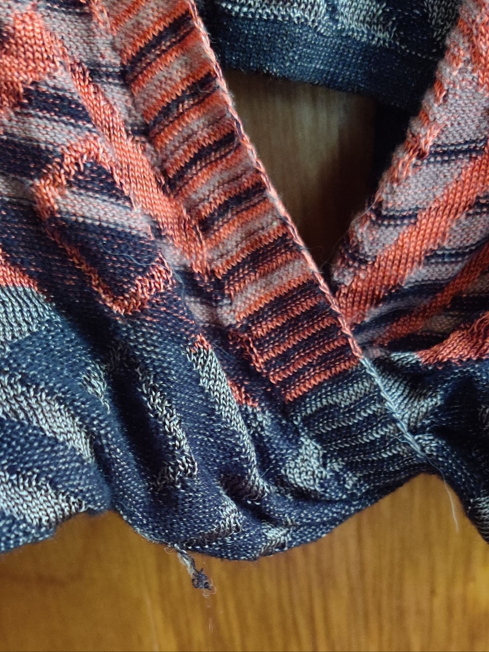 Open-Front Geometric Cardigan - Picture 4 of 4